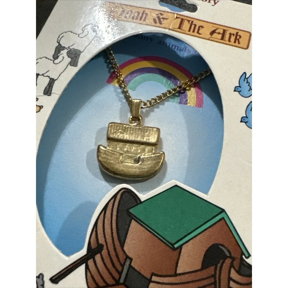 Noah's Ark Necklace - Bible Story - Charm Pendant Jewelry The Arc - Kids Gift